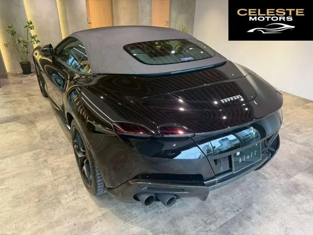 FERRARI Roma Spider 2025 — photo 6 sur 8