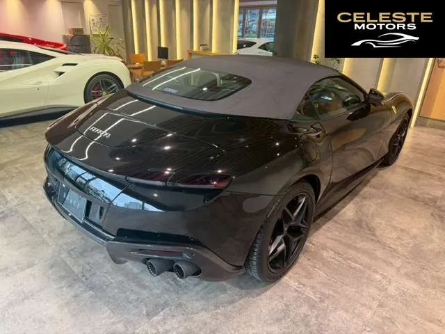 FERRARI Roma Spider 2025 — photo 8 sur 8