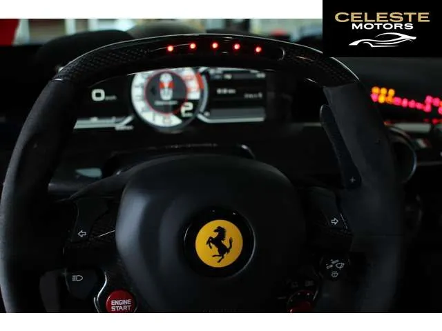 FERRARI ラ 2015 — photo 4 sur 8