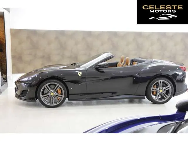 FERRARI Portofino 2018 — photo 5 sur 8