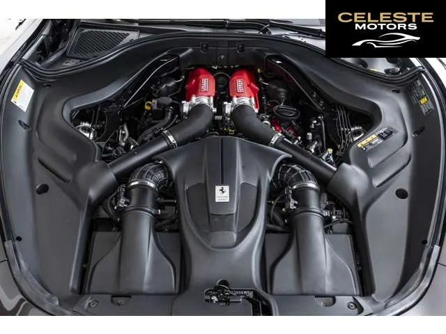 FERRARI Roma Spider 2025 — photo 3 sur 8