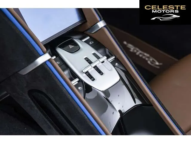 FERRARI Roma Spider 2025 — photo 3 sur 8