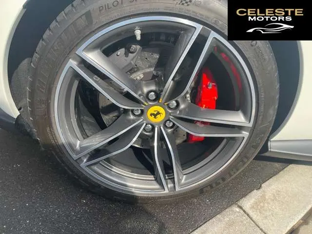 FERRARI Roma 2021 — photo 5 sur 8