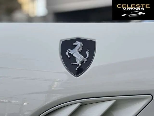 FERRARI California 2011 — photo 8 sur 8