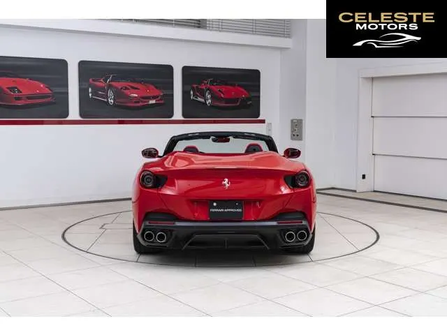 FERRARI Portofino 2019 — photo 3 sur 8