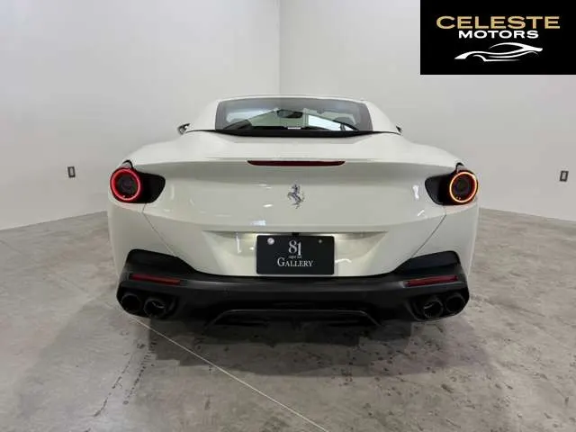 FERRARI Portofino 2020 — photo 3 sur 8