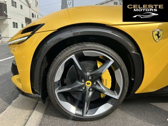 FERRARI Purosangue 2025 — photo 4 sur 8