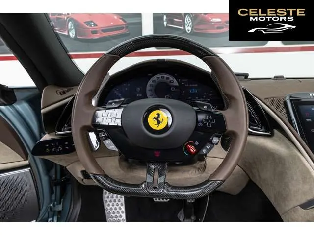 FERRARI Roma Spider 2024 — photo 2 sur 8
