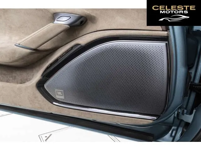 FERRARI Roma Spider 2024 — photo 6 sur 8