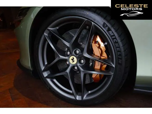 FERRARI Roma Spider 2026 — photo 2 sur 8
