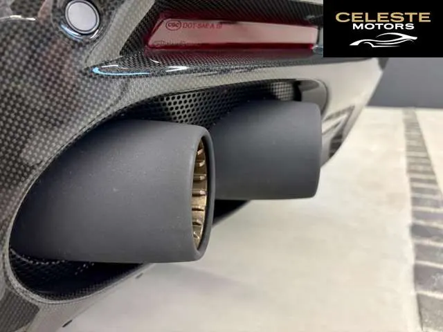 FERRARI Roma Spider 2025 — photo 6 sur 8