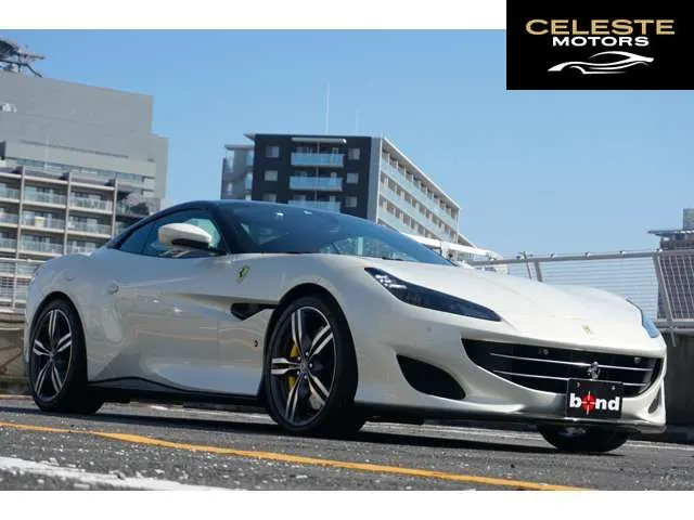 FERRARI Portofino 2019 — photo 2 sur 8