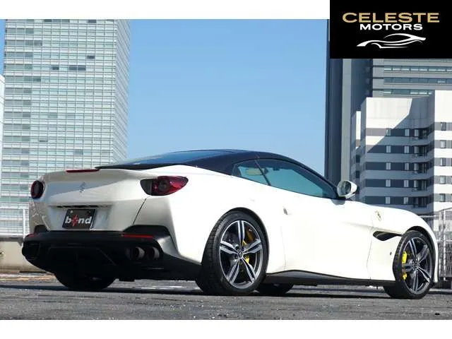 FERRARI Portofino 2019 — photo 6 sur 8