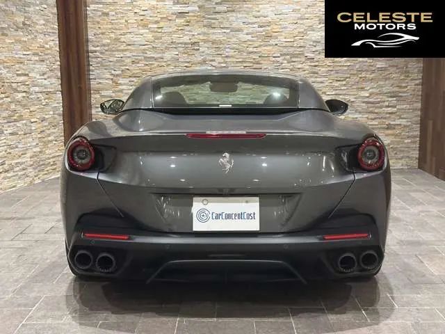 FERRARI Portofino 2020 — photo 5 sur 8
