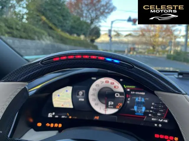 FERRARI Roma Spider 2025 — photo 2 sur 8