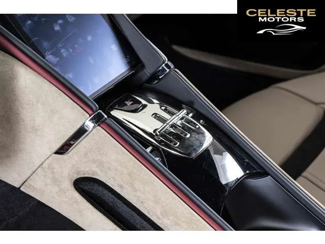 FERRARI Roma 2022 — photo 2 sur 8