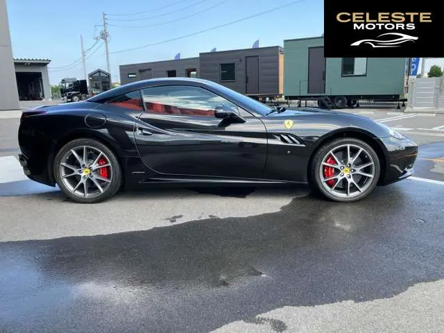 FERRARI California 2010 — photo 3 sur 8