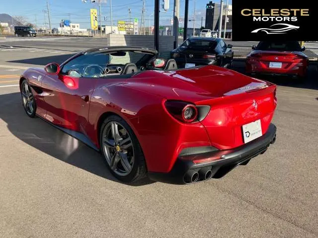 FERRARI Portofino 2019 — photo 8 sur 8