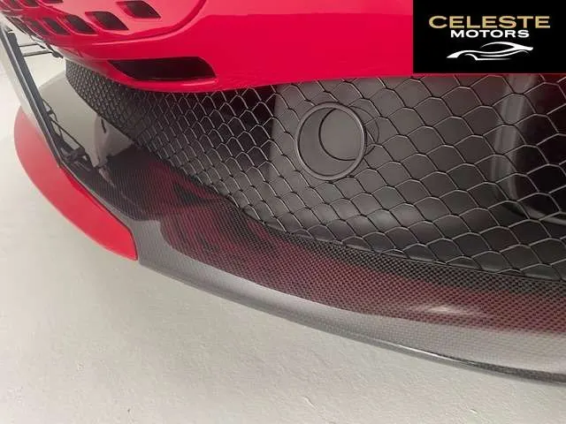 FERRARI Roma Spider 2025 — photo 2 sur 8