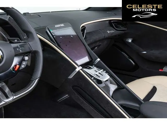 FERRARI Roma Spider 2025 — photo 2 sur 8