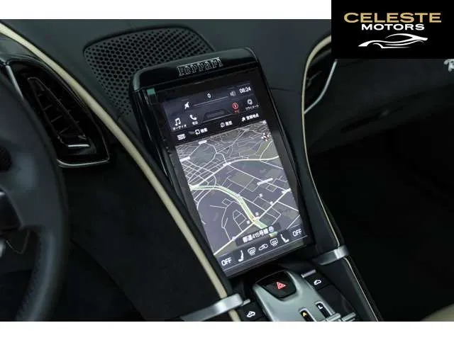 FERRARI Roma Spider 2025 — photo 3 sur 8