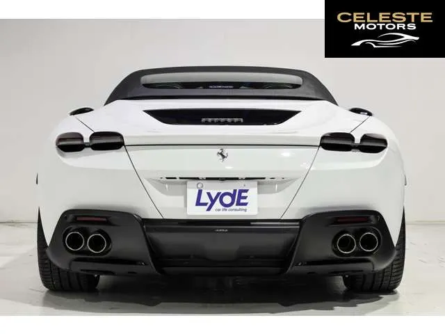 FERRARI Roma Spider 2025 — photo 6 sur 8