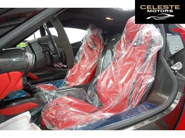 FERRARI ラ 2015 — photo 6 sur 8