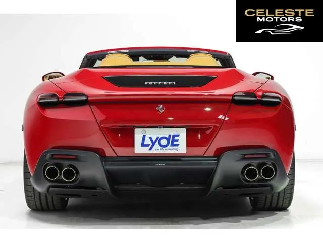 FERRARI Roma Spider 2025 — photo 2 sur 8