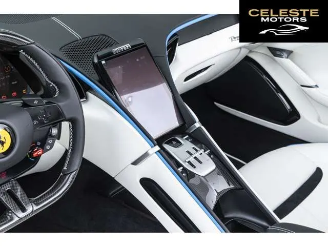 FERRARI Roma Spider 2025 — photo 5 sur 8