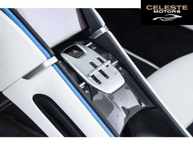 FERRARI Roma Spider 2025 — photo 6 sur 8