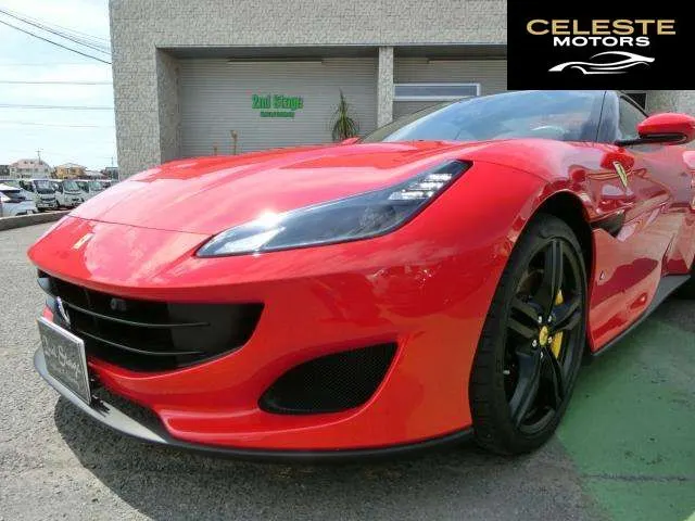 FERRARI Portofino 2019 — photo 3 sur 8