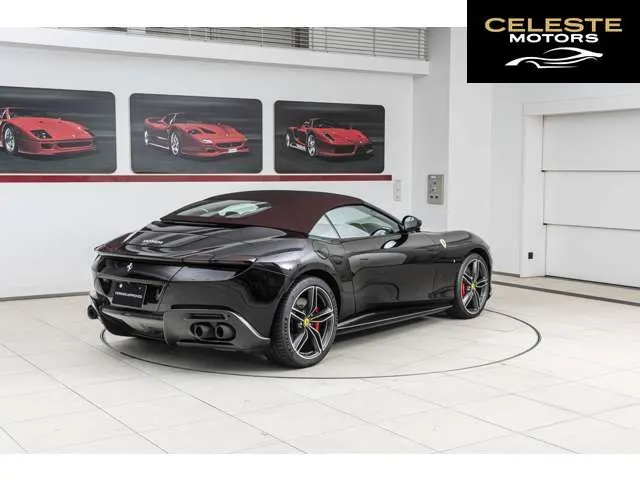 FERRARI Roma Spider 2024 — photo 8 sur 8