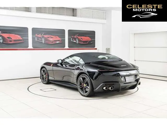 FERRARI Roma Spider 2024 — photo 6 sur 8