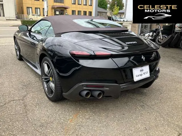 FERRARI Roma Spider 2024 — photo 2 sur 8
