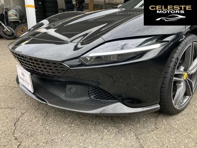 FERRARI Roma Spider 2024 — photo 8 sur 8