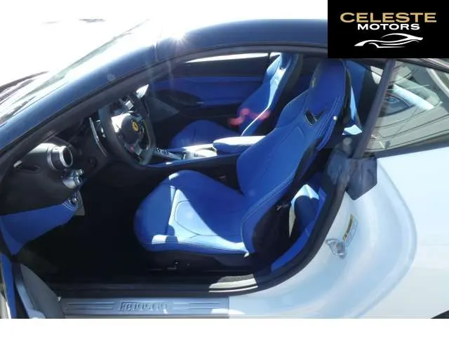 FERRARI Portofino 2020 — photo 5 sur 8