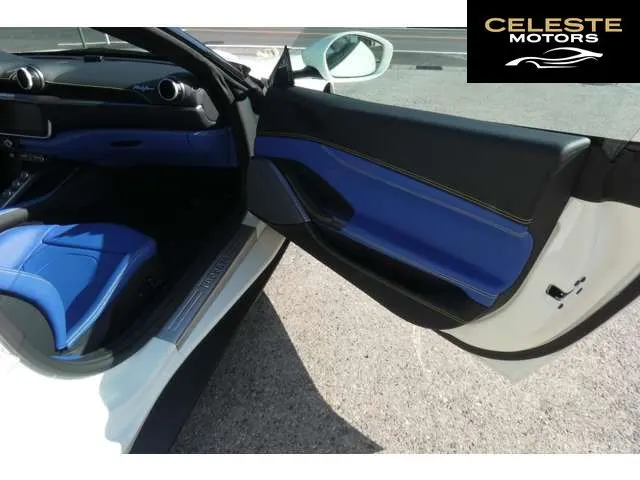 FERRARI Portofino 2020 — photo 6 sur 8