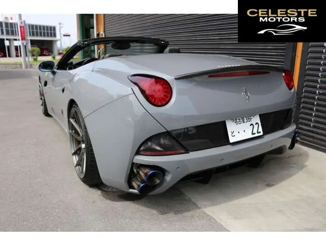 FERRARI California 2010 — photo 8 sur 8