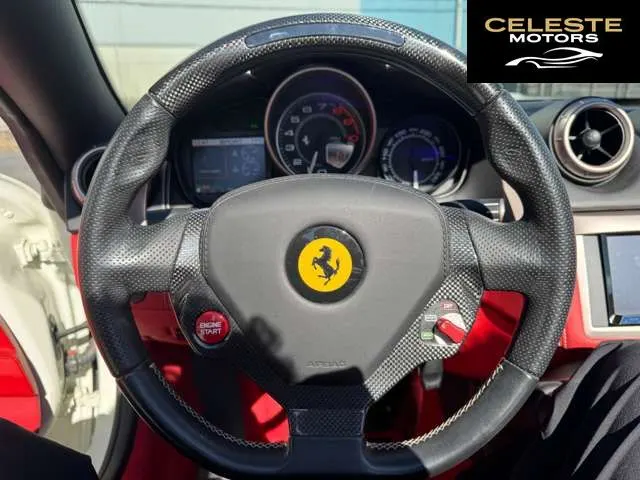 FERRARI California 2011 — photo 2 sur 8