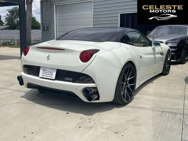 FERRARI California 2009 — photo 8 sur 8