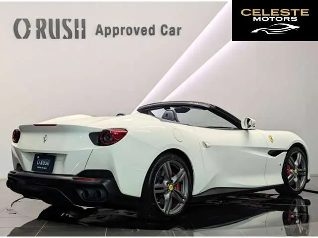 FERRARI Portofino 2019 — photo 2 sur 8