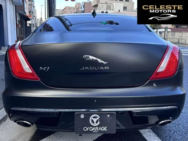 JAGUAR XJ 2018 — photo 3 sur 8