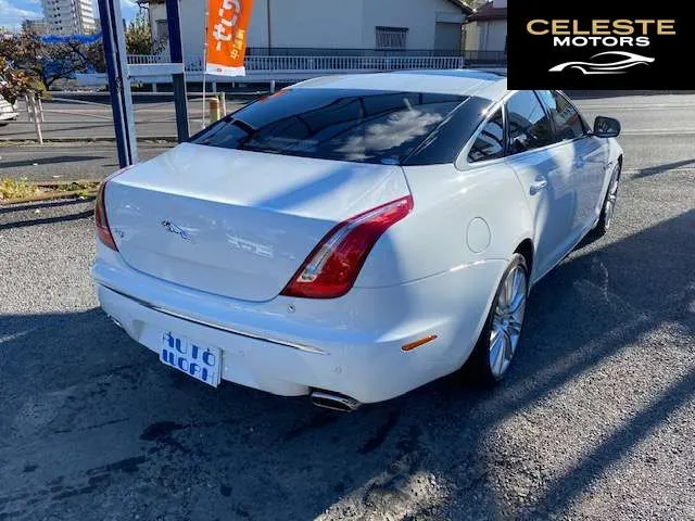 JAGUAR XJ 2010 — photo 3 sur 8