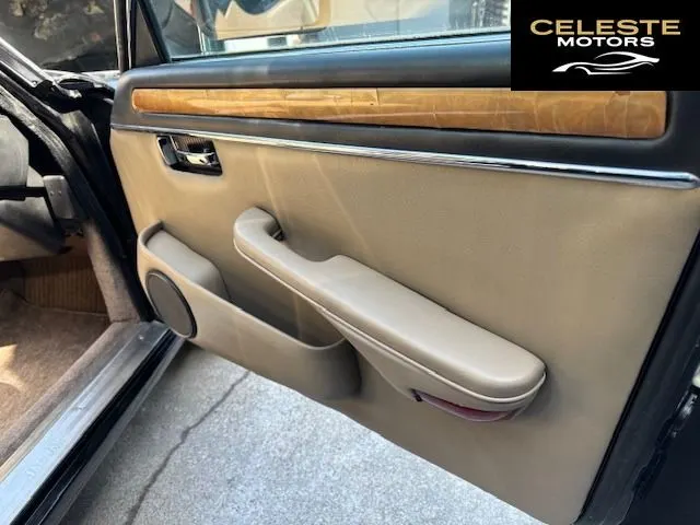 JAGUAR XJ 1985 — photo 8 sur 8