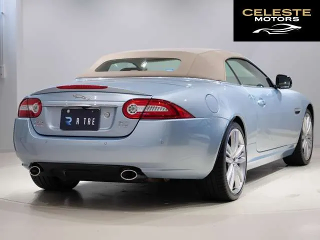JAGUAR XK Cabriolet 2012 — photo 6 sur 8