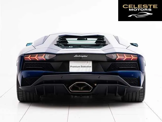 LAMBORGHINI Aventador 2018 — photo 4 sur 8