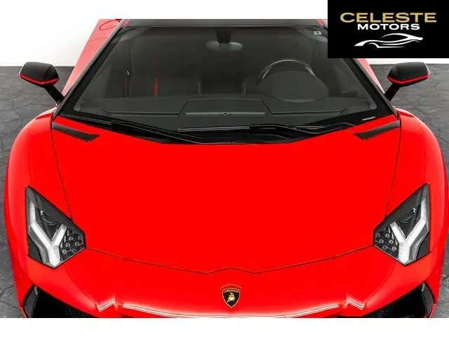 LAMBORGHINI Aventador 2015 — photo 6 sur 8
