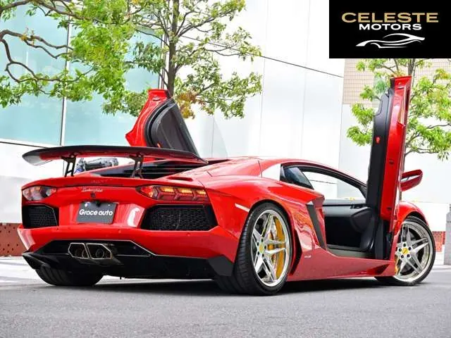 LAMBORGHINI Aventador 2014 — photo 3 sur 8