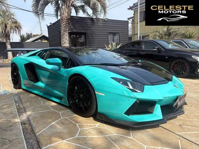 LAMBORGHINI Aventador 2017 — photo 5 sur 8