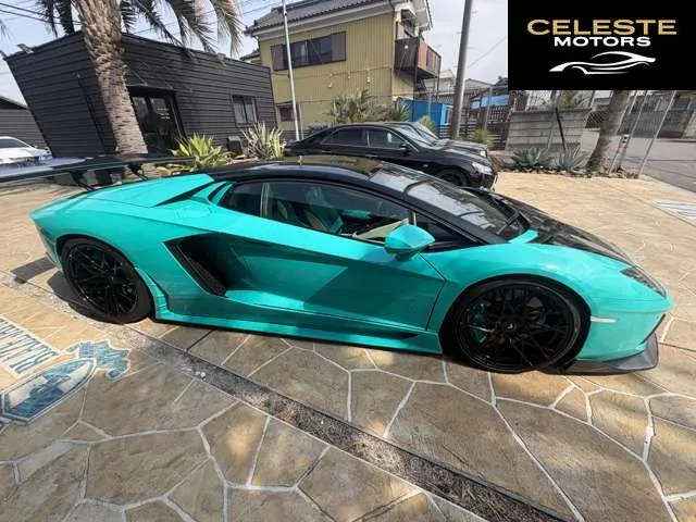LAMBORGHINI Aventador 2017 — photo 6 sur 8
